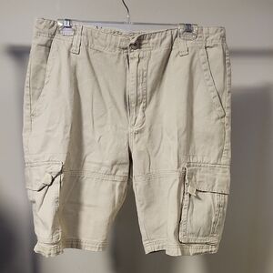 Men's Beige Cargo Shorts with Pockets